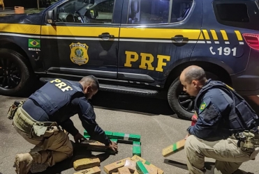 Homem é preso com grande quantidade de maconha durante fiscalização da PRF; em Patos de Minas 
