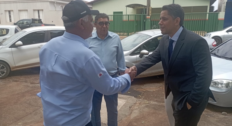 Juiz Eleitoral visita Lagoa Formosa e fala sobre a estadia da Caravana da Biometria na cidade 