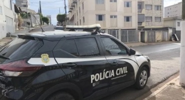Homem que morava com mulher trans é morto por asfixia em apartamento na cidade de Patos de Minas 