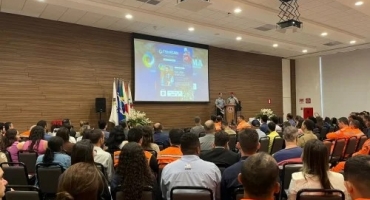 Patos de Minas - 1º GerdCLIMA reúne especialistas para fortalecer ações de prevenção ao período chuvoso na região