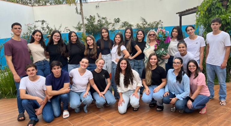 Alunos de Direito realizam ações de reintegração na APAC