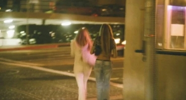 Nove em cada dez mulheres enfrentam violência ao sair à noite, aponta relatório