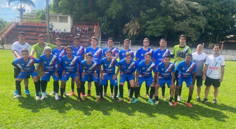 Escolinha de Futebol de Lagoa Formosa estreia no Campeonato Regional Sub-18 com empate diante do Mamoré 