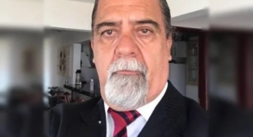 Ex-prefeito de Patrocínio se apresenta à Polícia após novo mandado de prisão