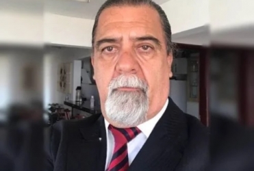 Ex-prefeito de Patrocínio se apresenta à Polícia após novo mandado de prisão