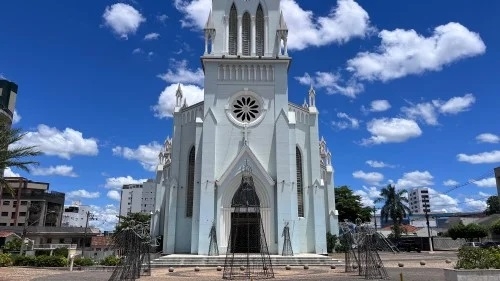 Catedral de Santo Antônio divulga horários das missas de Natal em Patos de Minas