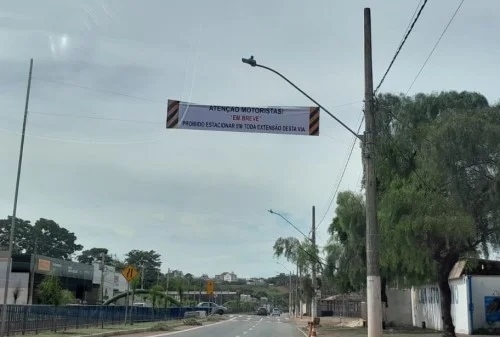 Secretário de Trânsito de Patos de Minas explica sobre a proibição de estacionar na Avenida Fátima Porto