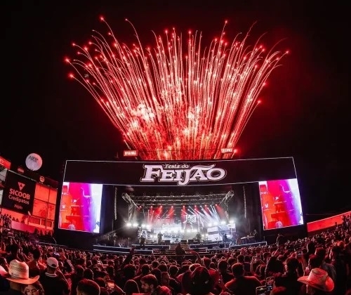 Leonardo e Zezé di Camargo estão entre as atrações artísticas da Festa do Feijão de 2026 