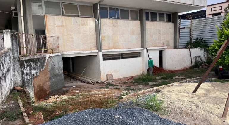 Patos de Minas - Câmara apresenta andamento das obras de revitalização do Palácio dos Cristais