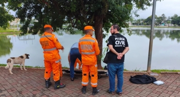 Bombeiros retiram corpo de homem de dentro da Lagoa Grande em Patos de Minas; vítima não foi identificada 