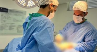 Santa Casa de Misericórdia de Patos de Minas realiza primeira cirurgia reparadora pós-bariátrica pelo SUS