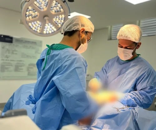 Santa Casa de Misericórdia de Patos de Minas realiza primeira cirurgia reparadora pós-bariátrica pelo SUS