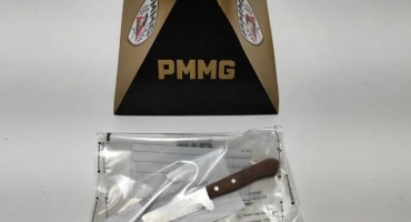 Homem mata mulher e esfaqueia adolescente de 13 anos na cidade de Serra do Salitre 