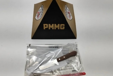 Homem mata mulher e esfaqueia adolescente de 13 anos na cidade de Serra do Salitre 