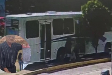 Vídeo registra momento em que idoso de 81 anos morre atropelado por ônibus; em Patos de Minas
