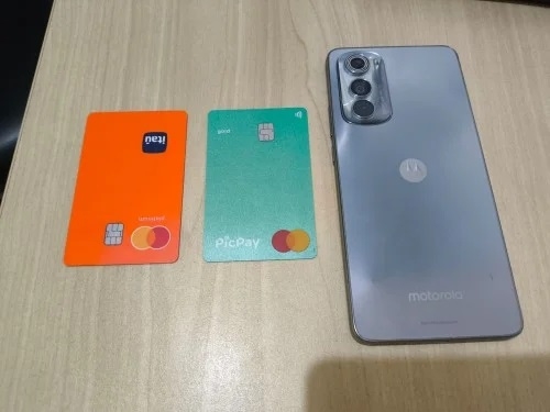 Patos de Minas - Suspeitos de cometerem roubo durante a madrugada são presos pela Polícia Militar 