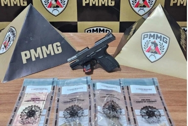 São Gotardo - Polícia Militar prende dois jovens por tráfico de drogas e porte ilegal de arma de fogo