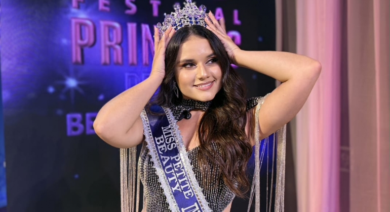  Patense Emanuelly Ferreira assume título internacional conquistado em assunção no Paraguai 