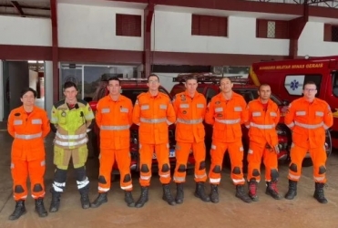Juiz de Fora e Ubá - Bombeiros de Patos de Minas reforçam equipes em apoio às vítimas das chuvas 