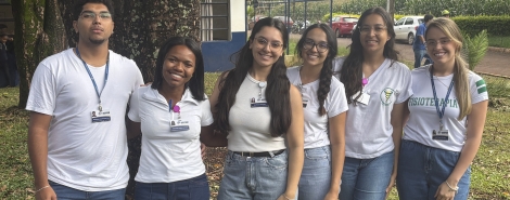  Alunos de Fisioterapia realizam treinamento com colaboradores da Escola Agrícola