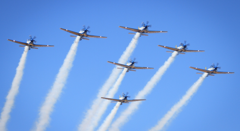 Patos de Minas - Cidade entra no clima para o show da Esquadrilha da Fumaça no sábado (28)