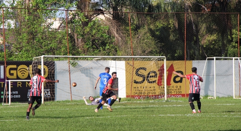 Santa Cruz vence o Nacional de Tiros e conquista vaga na próxima fase da Copa Amapar de 2026 