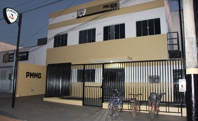 Reforma da infraestrutura da sede do 5º Pelotão da PM em Lagoa Formosa moderniza fachada com a nova identidade visual da corporação 
