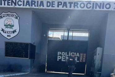 Visitante é flagrada com maconha e fumo escondidos no corpo em penitenciária de Patrocínio