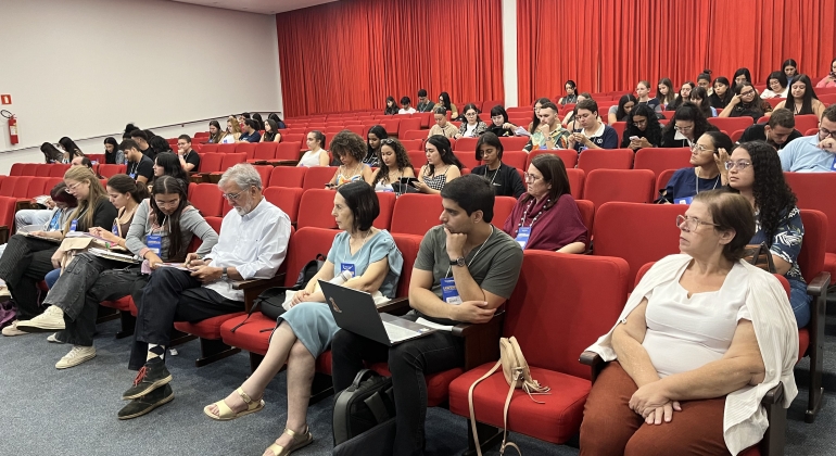 Educação em pauta: Jornada das Licenciaturas começa com reflexões sobre democracia no UNIPAM