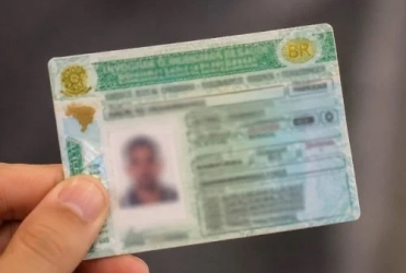 Brasil bate recorde histórico na emissão de CNHs em 2026